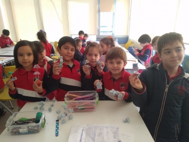 Görsel Sanatlar / 1. ve 2. Sınıflarla yapılan üç boyutlu çalışmamız