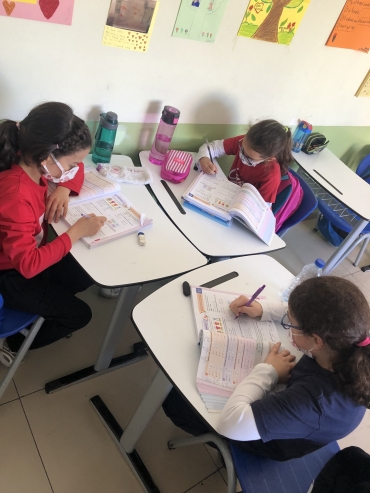 5. Sınıflarımızla Matematik dersinde grup çalışması