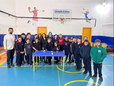 5. sınıf öğrencilerimizle Sosyal Bilgiler dersinde grup halinde İstiklal Marşı yarışması yaptık. Hem öğrendik hem de keyifli bir rekabet yaşadık. Milli marşımızın anlamını bir kez daha gururla hatırladık.???? ?Katılan tüm öğrencilerimizi tebrik