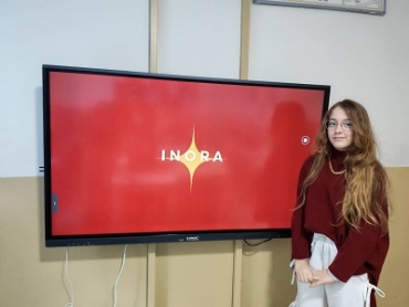 7. sınıf öğrencilerimle işlediğimiz girişimcilik konusunun en keyifli kısmını yaşadık. Öğrencilerime 2.000.000 TL bütçe ile kendi işlerini kurduklarını hayal ettikleri bir role-playing sunum ödevi vermiştim. Her biri sahneye adeta gerçek bir girişimc