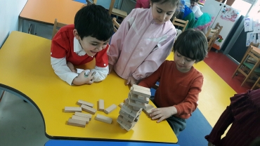 Akıl Oyunları - Jenga ve Tangram / 6 Yaş