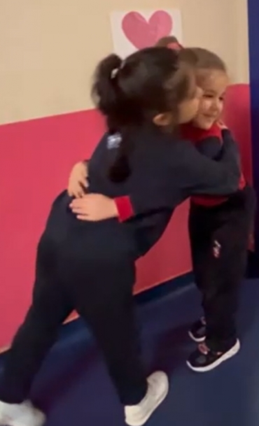 Aralık ayı Evrensel Değerler Eğitimi konumuz “Özgüven, Selamlaşma”