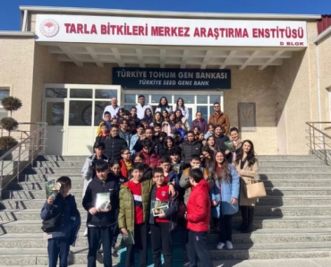 6. sınıf öğrencilerimizle birlikte bugün ülkemizin ve geleceğimizin en önemli kurumlarından olan Tohum Gen Bankasını ziyaret ettik.