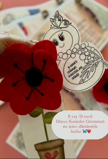 6 yaş D sınıfı öğrencilerimiz Kadınlar günü için güzel dileklerini paylaştı .