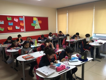 4/A ile İngilizce Kitap Okuma Etkinliğimiz