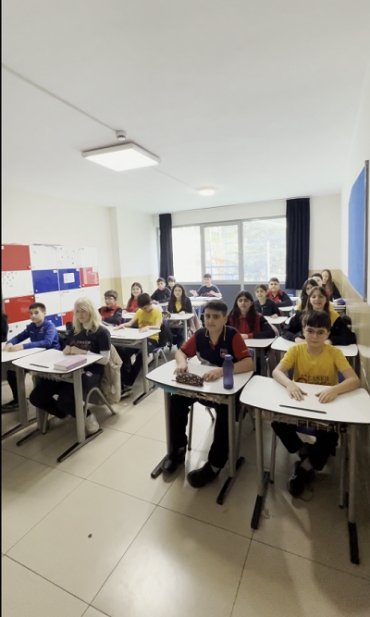 6B students had fun learning rhyming words ending with “-tic”! ?