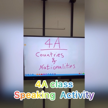 Students of Class 4A talked about countries and nationalities. Each country was written by each student on their notebooks, pupils look like their notebooks to know the country and make their sentences