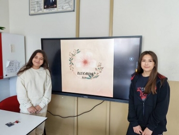 6. sınıf öğrencilerimizle bu hafta gönüllülük ve sivil toplum kuruluşları üzerine düşündük, konuştuk. Toplumda fark yaratmak için insanların bir araya gelerek nasıl çalışmalar yaptığını örneklerle inceledik. Daha sonra öğrencilerimizden hayal güçleri