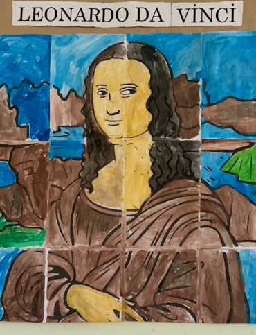 6 yaş D sınıfı öğrencilerimiz Leonardo Da Vinci ‘yi tanıdı. Sanatçının “Mona Lisa “ adlı eserini grup çalışması ile tamamladı.