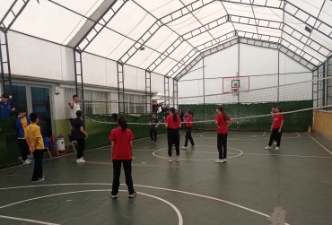 Caner Özen'de Voleybol Turnuvaları Başladı.